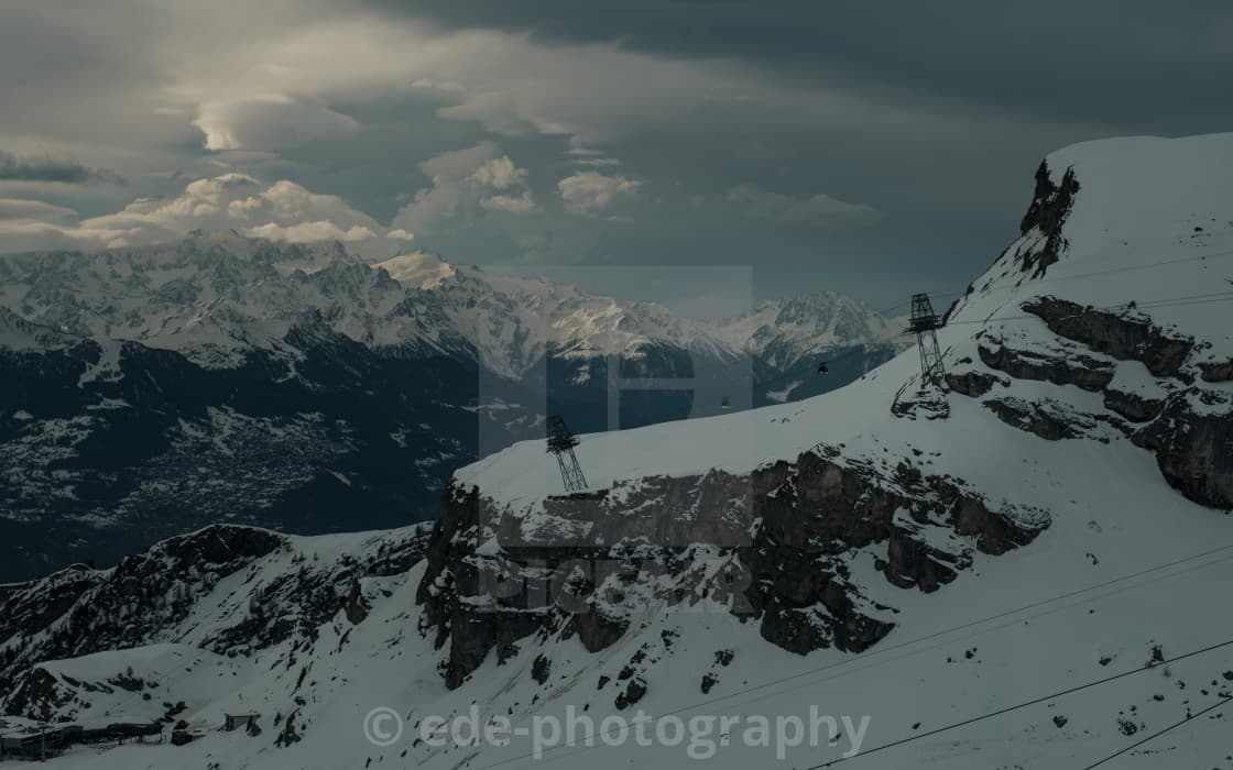 Bridge Between Drops
